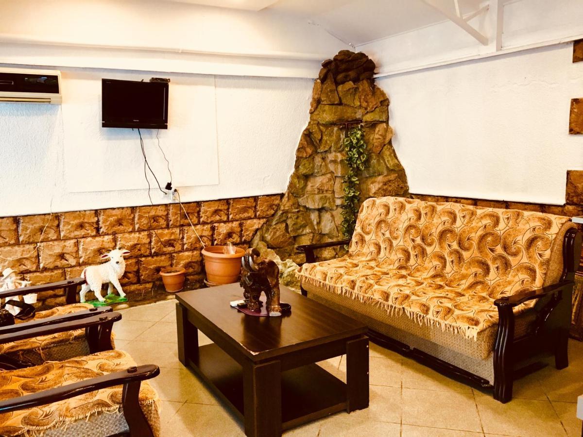 尼斯酒店 第比利斯 外观 照片